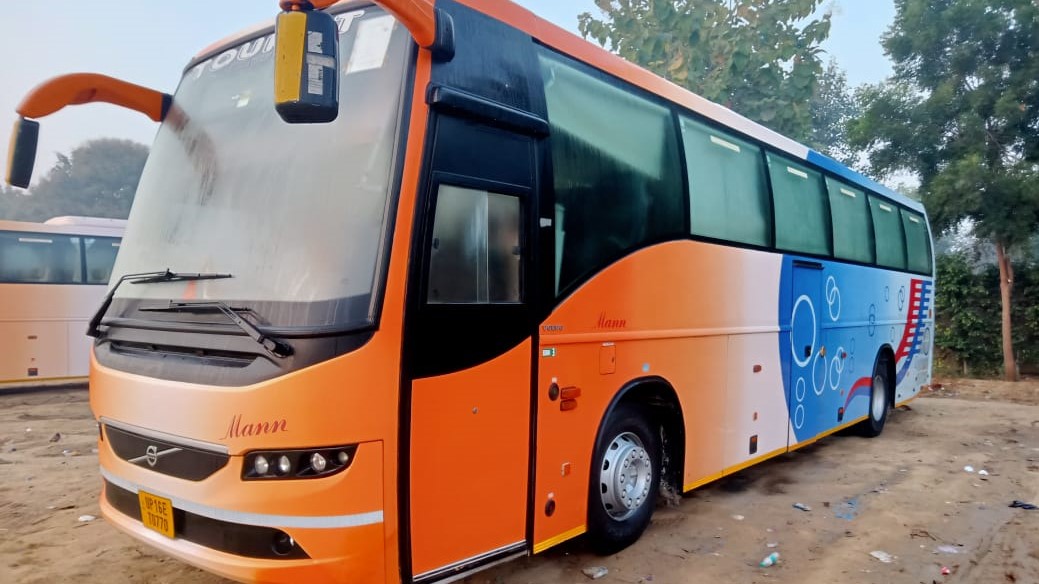 bus on rent in Bangalore